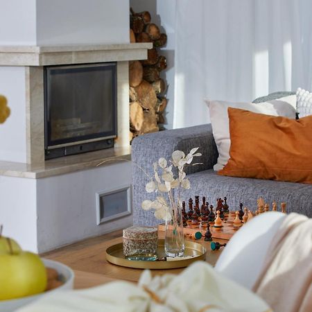 Oh Deer! Apartment Jelenia Gora Bagian luar foto
