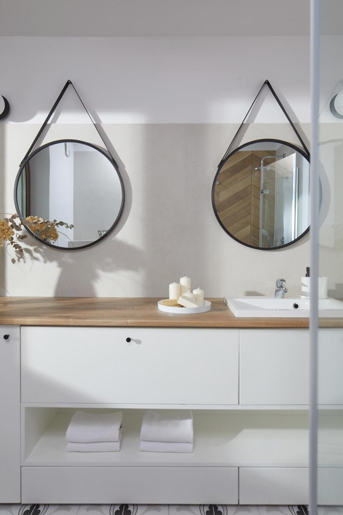 Oh Deer! Apartment Jelenia Gora Bagian luar foto