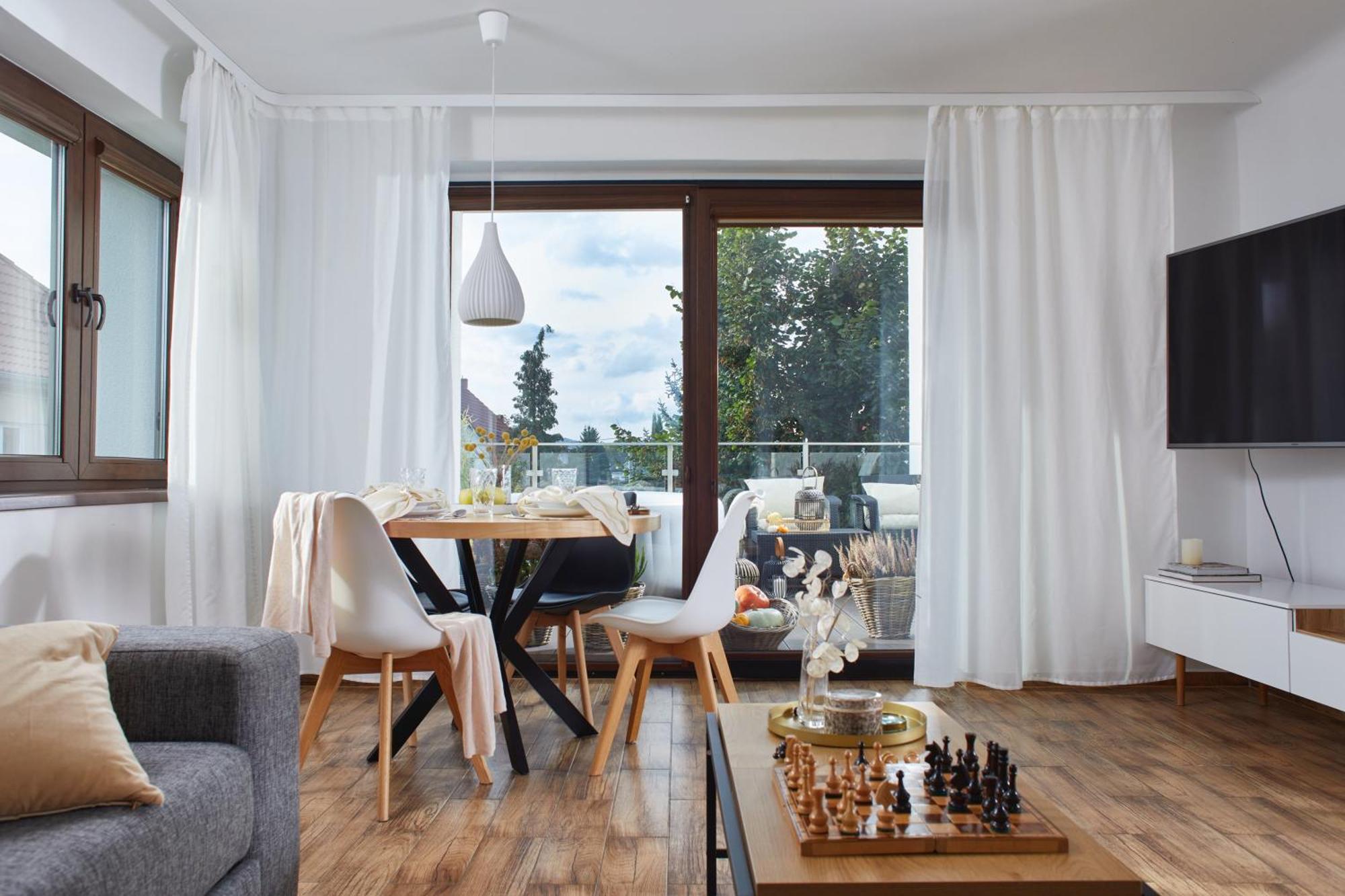 Oh Deer! Apartment Jelenia Gora Bagian luar foto